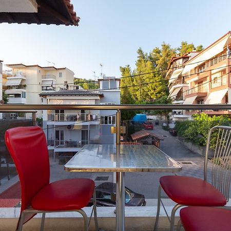 Hotel Petunia Neos Marmaras Buitenkant foto