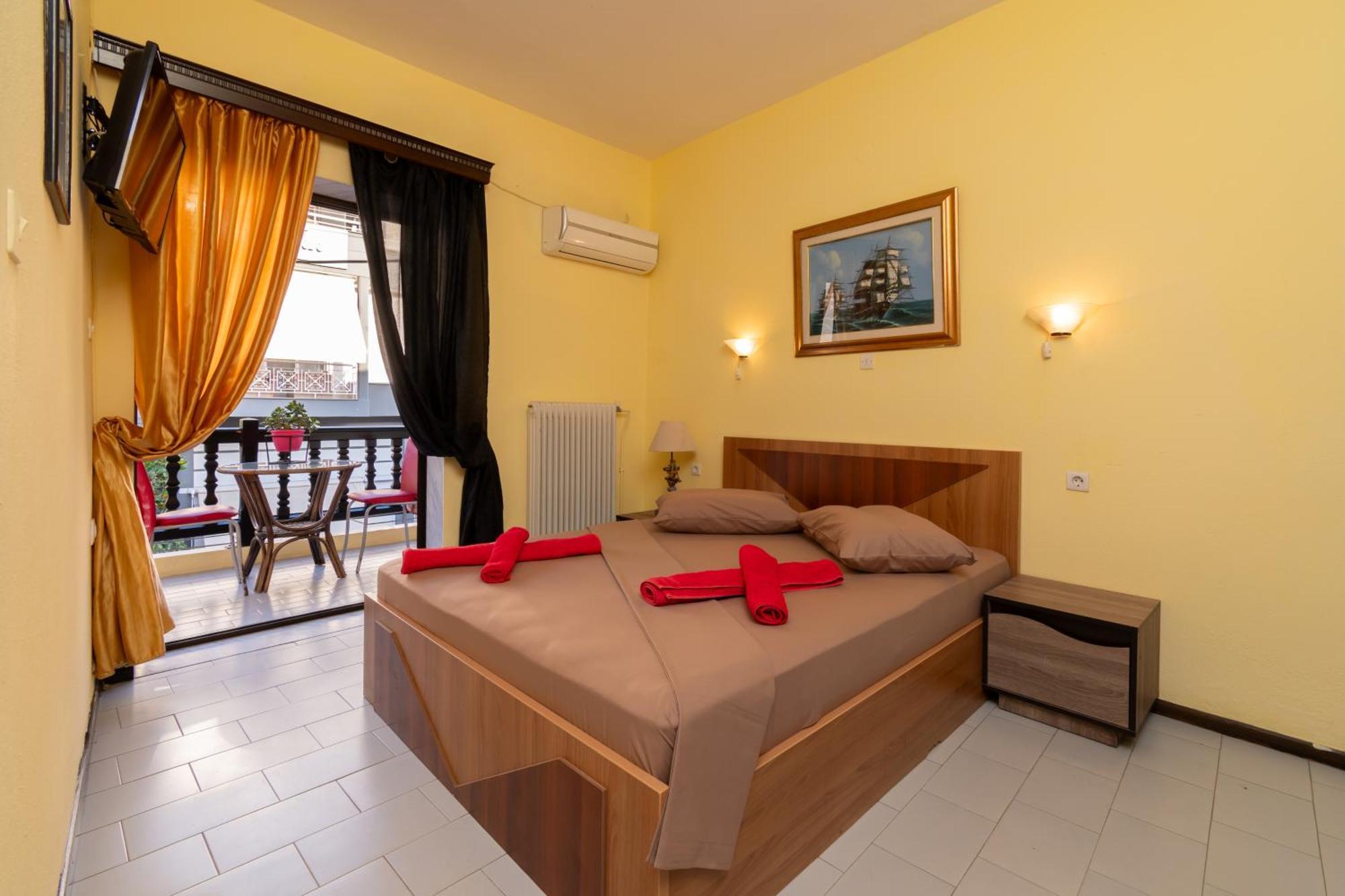 Hotel Petunia Neos Marmaras Buitenkant foto